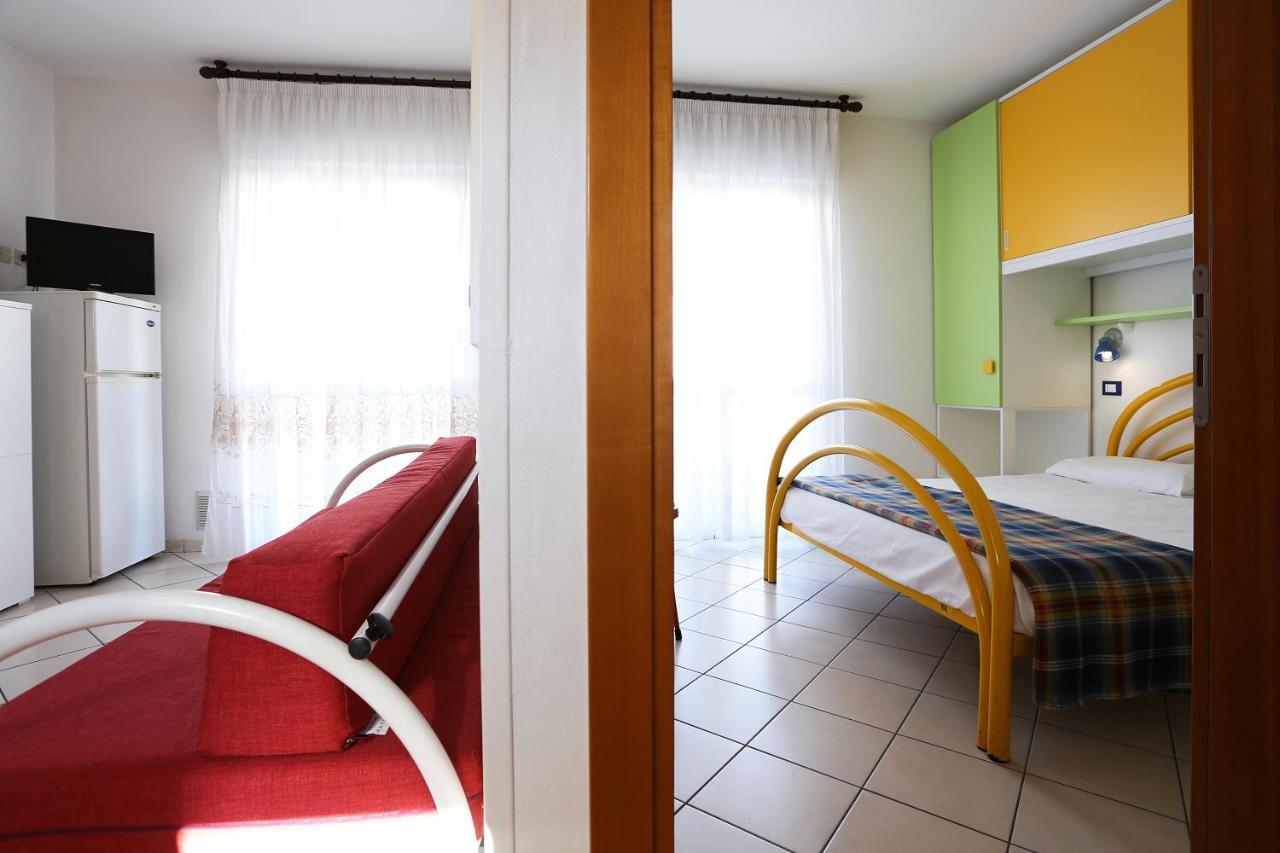 Residence La Pigna Rosolina Mare Eksteriør billede