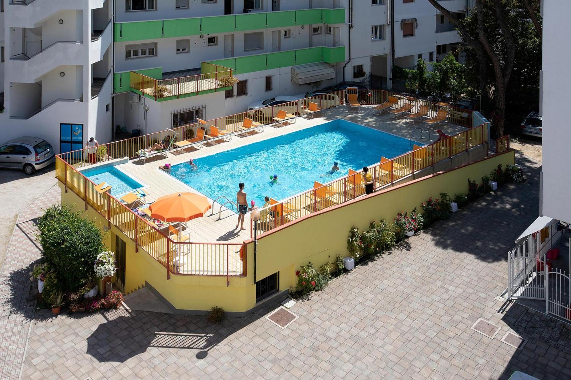 Residence La Pigna Rosolina Mare Eksteriør billede